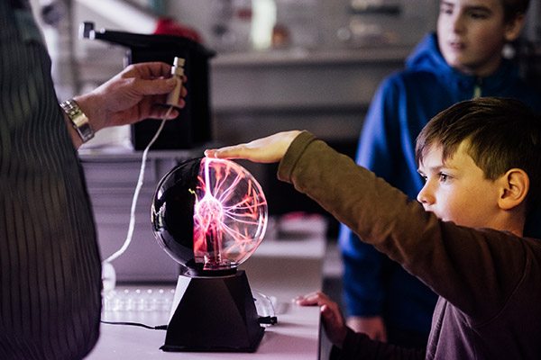 20190522 Auf der Langen Nacht der Technik gab es viel zu staunen und zu  lernen