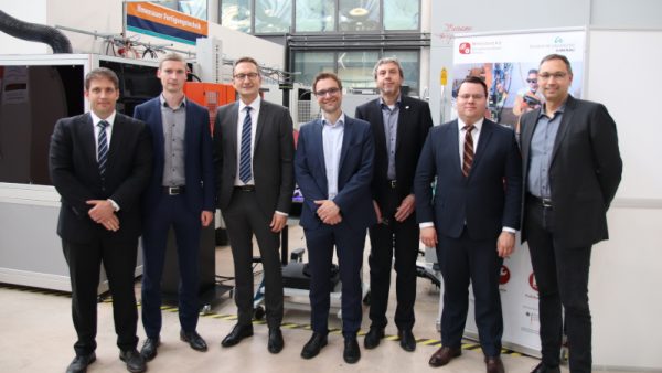 78a38d90a5f5af5857b8e93fa4dd5a84