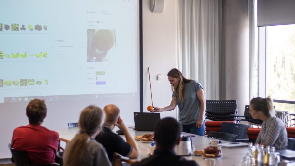 Antje Siegel stellt ein KI-Projekt vor