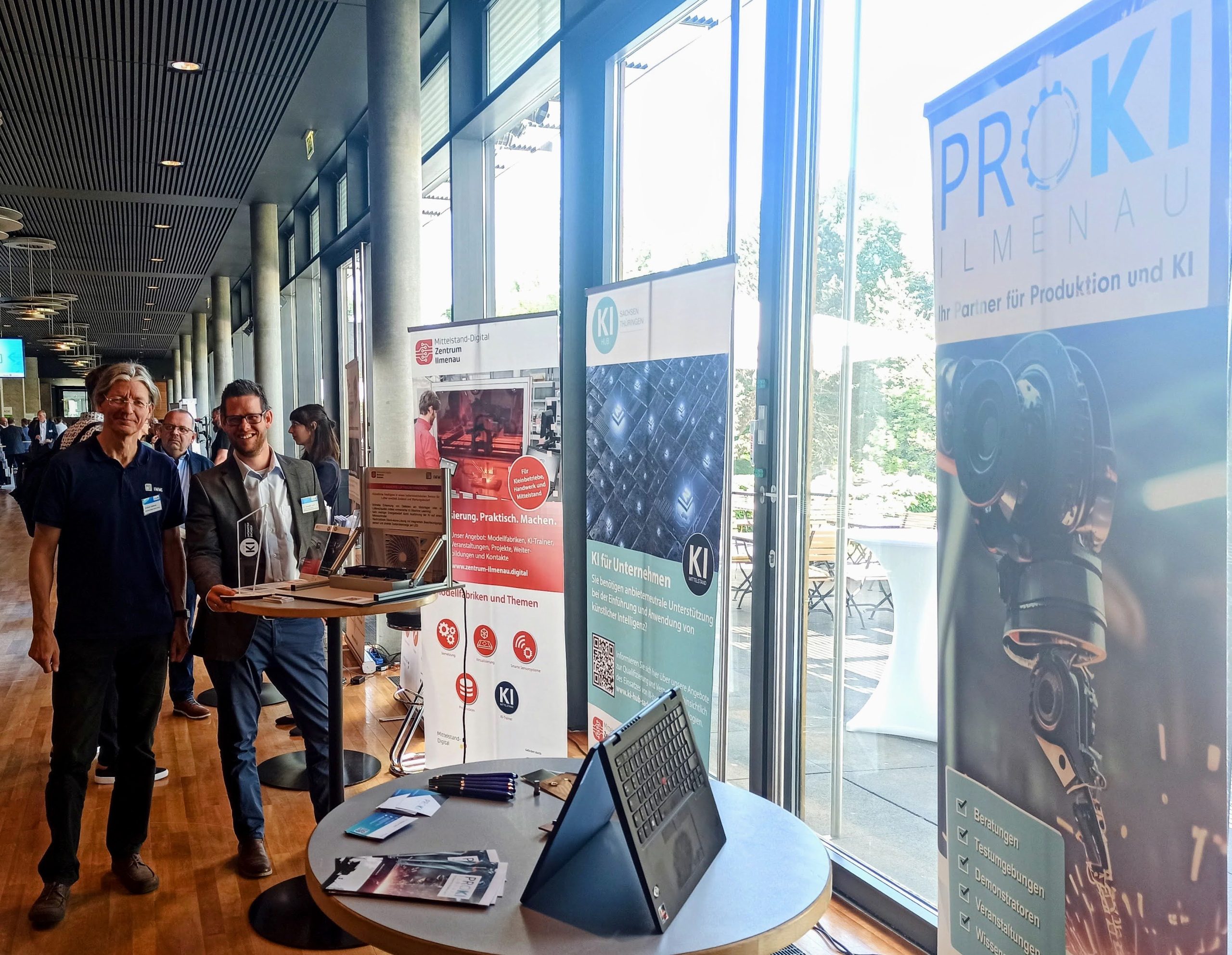 Messestand auf der InnoCON Weimar