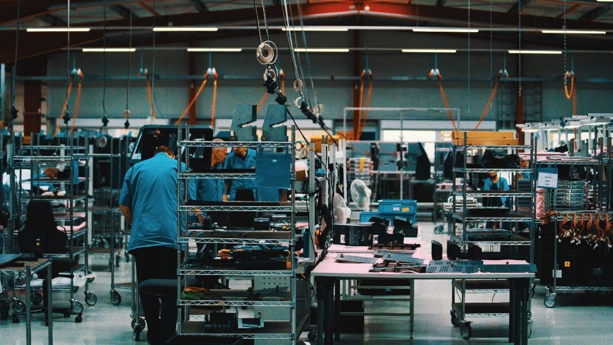 Shopfloor EInblick in den Shopfloor der Pyramid GmbH