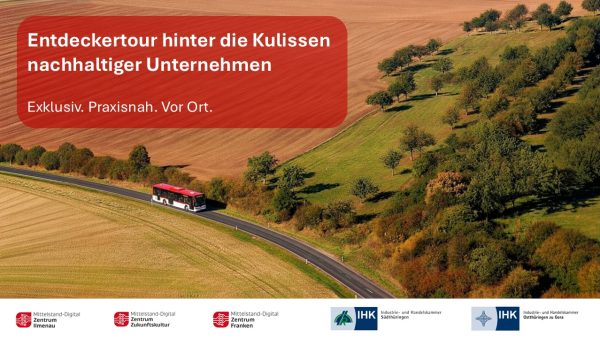 Entdeckertour-Einladung Ein Bus fährt durch Thüringen.